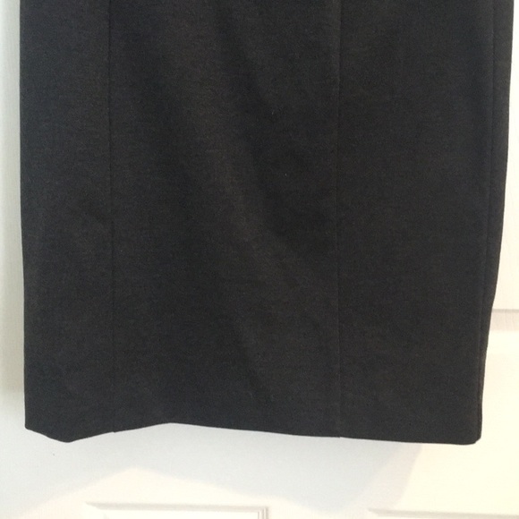 NWT Michael Kors Charcoal Gray Ponte Knit Pencil Skirt - 8 - Picture 4 of 13
